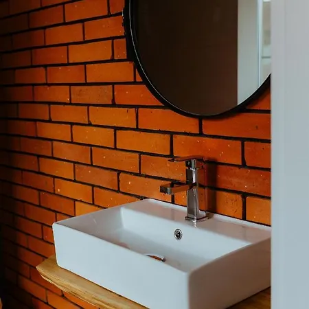 度假居 O Wilku Mowa!- Caloroczne